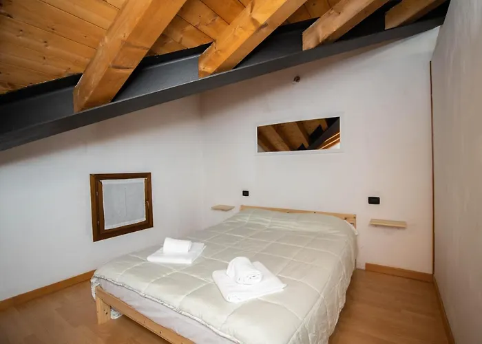 The Three Moons * Peschiera del Garda