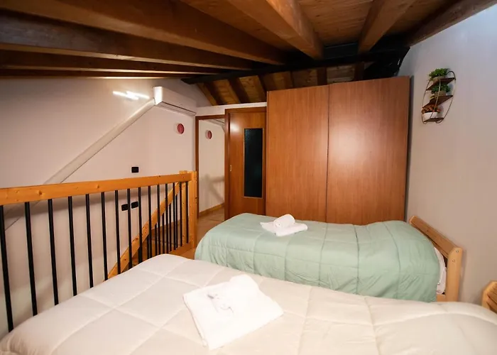 Hébergement de vacances The Three Moons *